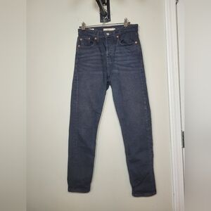 Levi’s Premium Big E High Rise Wedgie Fit Button Fly Jeans sz 25